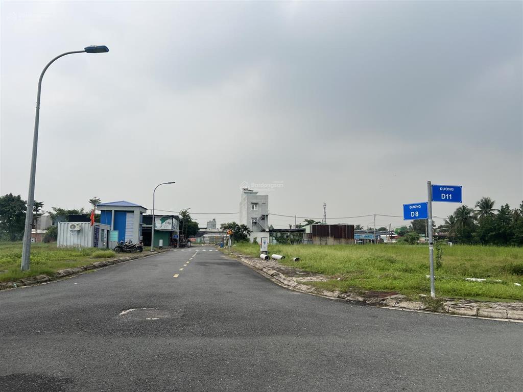 Bán lô góc 2 mặt tiền dự án đông tăng long quận 9