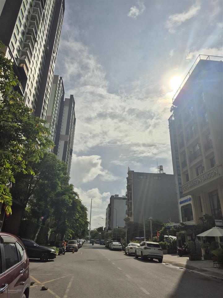 * nhượng đất huy hoàng thạnh mỹ lợi, đường 20m nguyễn thanh sơn, giá 296tr/m2