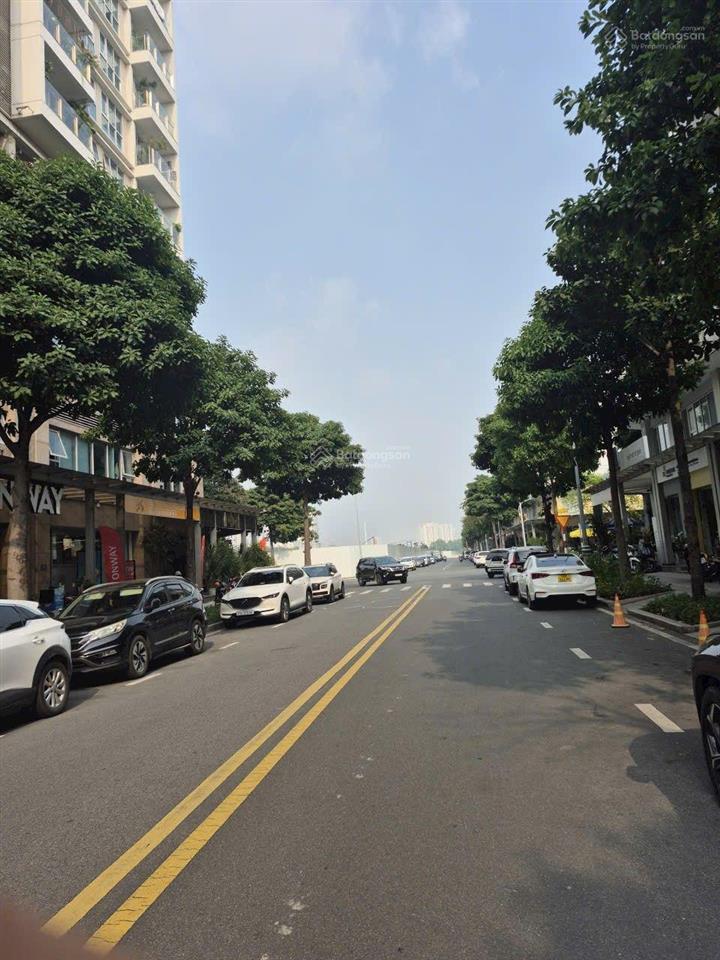 Bán shophouse khu sala, 180.7m2 giá 130 tỷ