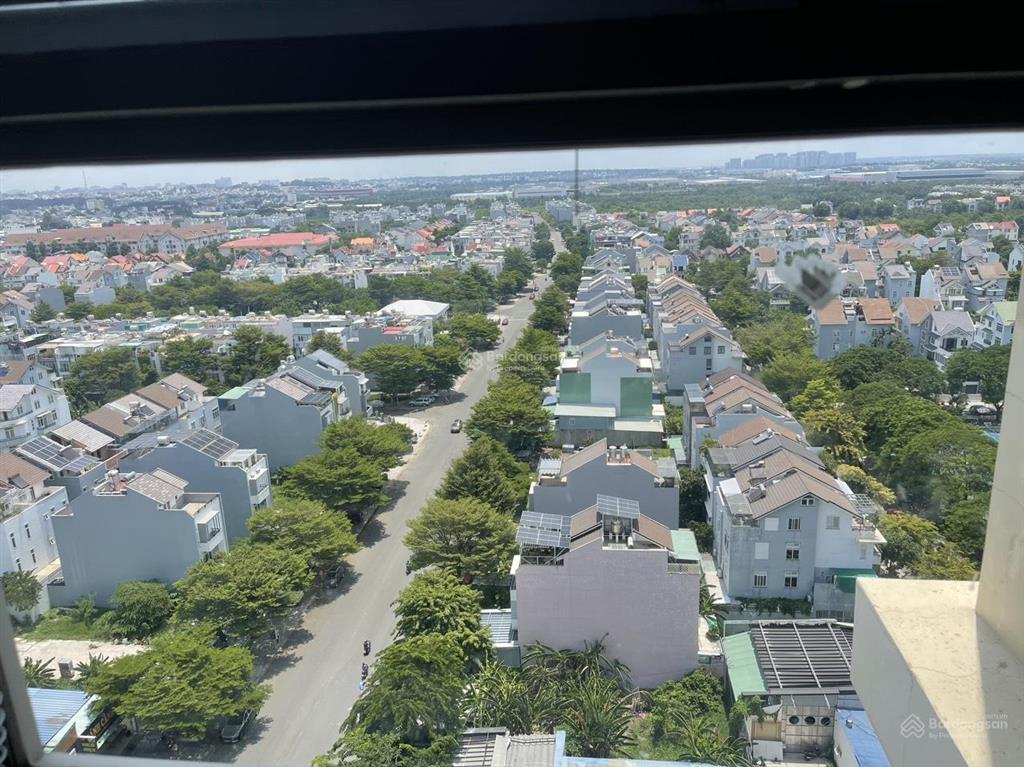 Chính chủ gửi bán gấp căn góc cc the art , tầng cao view đẹp, giá chỉ 4.15 tỷ  0931 329 ***