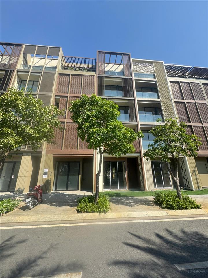 Cho thuê nhà phố soho the global city, nhà hoàn thiện, 5x19m 1 trệt 4 lầu, giá chỉ 45 triệu/tháng