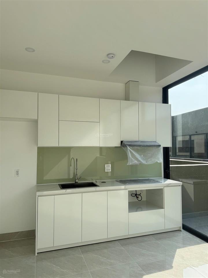 Cho thuê nhà phố soho the global city, nhà hoàn thiện, 5x19m 1 trệt 4 lầu, giá chỉ 45 triệu/tháng