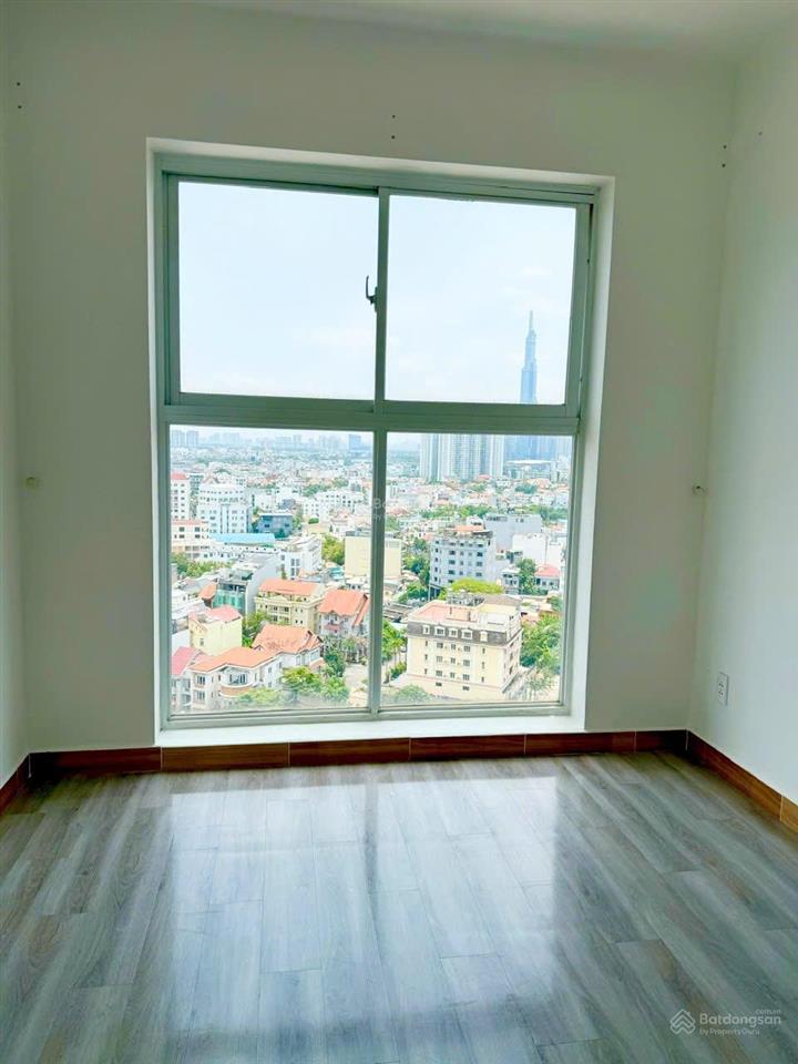 Cần bán gấp căn hộ thủ thiêm sky, 40m2 1pn ntcb, view landmark 81, tầng cao, giá chỉ 4 tỷ tl
