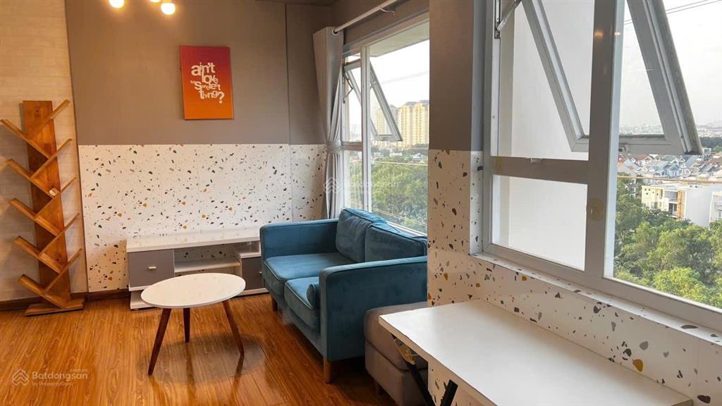Chính chủ cần bán căn hộ flora anh đào, 55m2 1+1pn full nội thất, giá chỉ 3 tỷ tl, đã có sổ