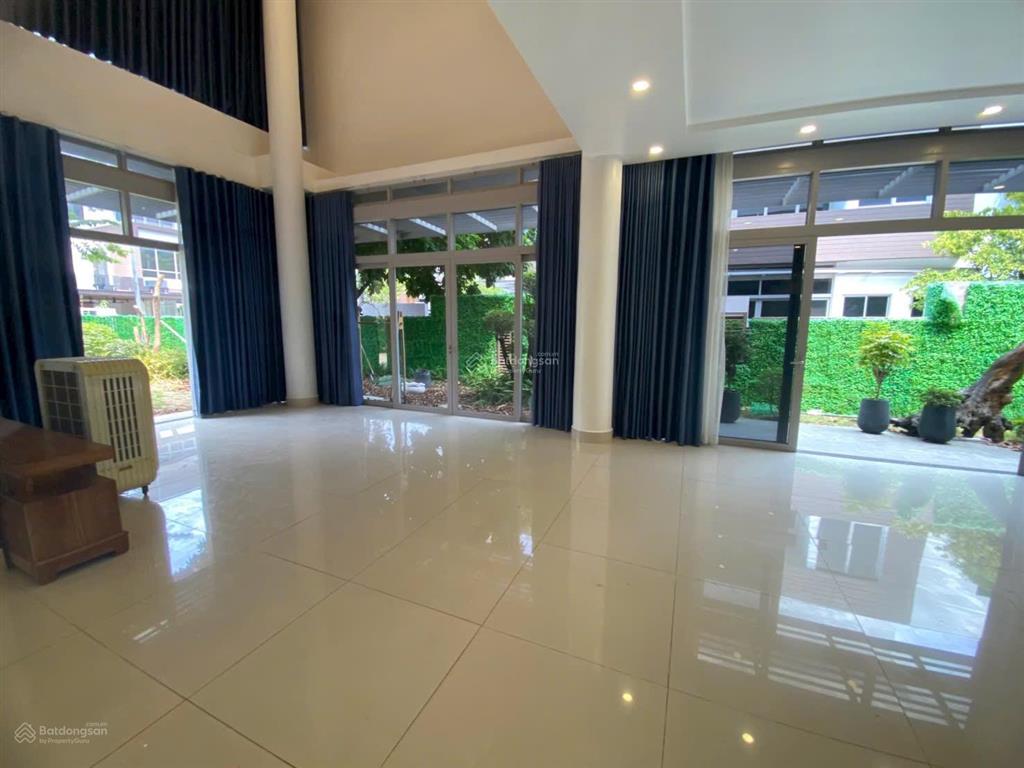 Cần bán biệt thự riviera cove, 494m2 đã có sổ hồng, 4pn  4wc giá chỉ 57 tỷ thương lượng