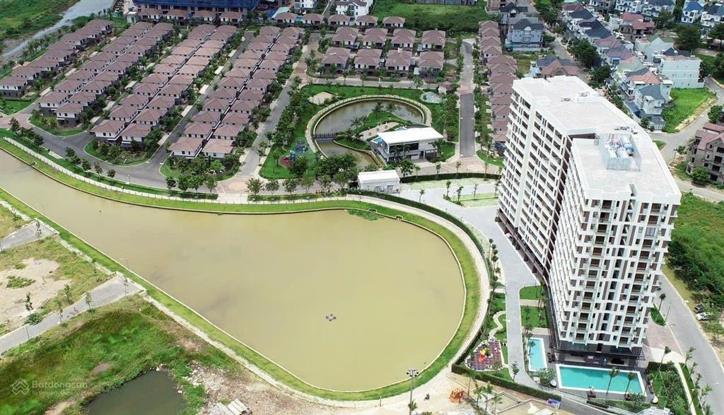 Cho thuê căn hộ flora kikyo, 55m2 1 + 1pn có sẵn rèm, máy lạnh, máy nước nóng, giá 7tr5/th ở ngay