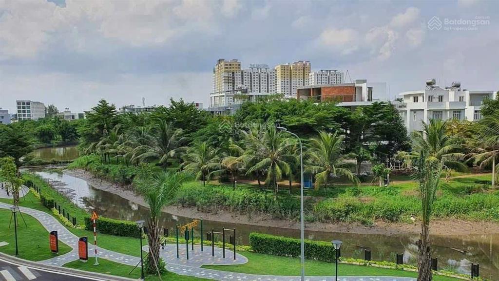 Bán căn hộ safira khang điền, 2pn  2wc lầu cao, view sông, giá chỉ 4,2 tỷ,  0388 668 *** em tâm