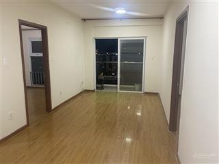 Cho thuê căn hộ flora fuji 2pn  2wc có ban công giá chỉ 9 triệu/tháng, nhà nội thất cơ bản
