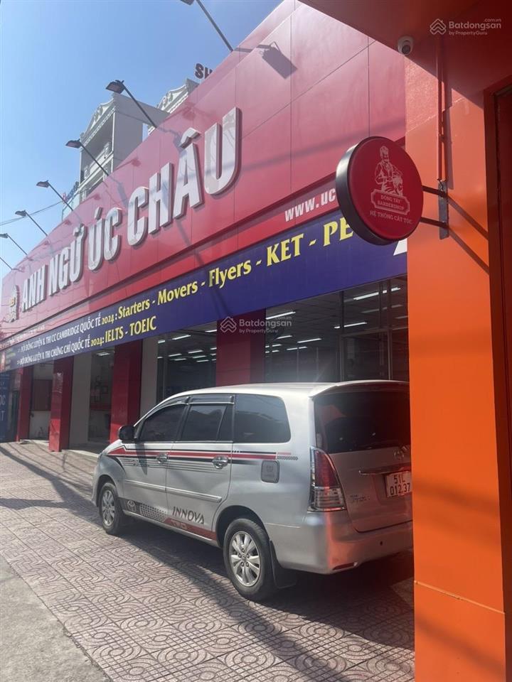 Bán nhà 2 mt đường lê văn việt q9, tp hcm. dt 3500m2 giá 150tr/m2