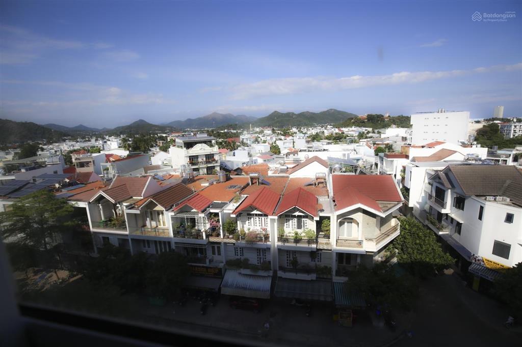 Bán căn hộ vĩnh điềm trung tầng cao view thoáng mát.