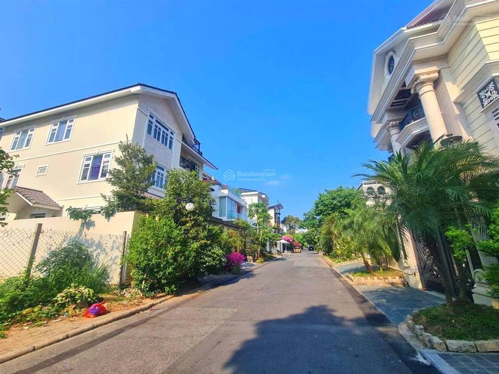 Bán đất biệt thự đơn lập phú mỹ hưng, vị trí đắc địa, giá tốt nhất
