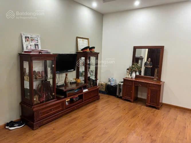Bán biệt thự đơn lập villa park quận 9, 322 m2 giá 43 tỷ, đã có sổ hồng, full nội thất...0919 009 ***