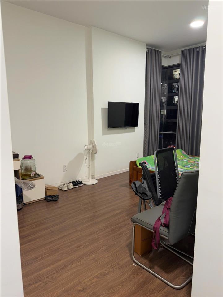 Cho thuê căn jamila khang điền, căn góc 100 m2, view thoáng, full nội thất giá 15 tr..0919 009 ***