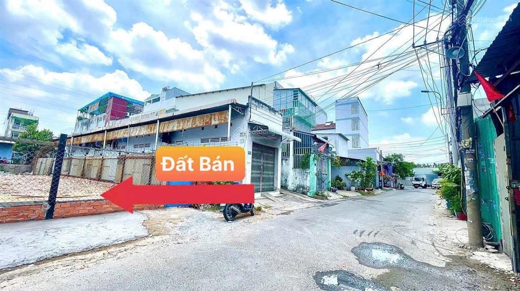 Bán lô đất sổ đỏ tiện xây chdv, 226,3 m2 giá 18.6 tỷ.  0919 009 *** bđs khoa quang