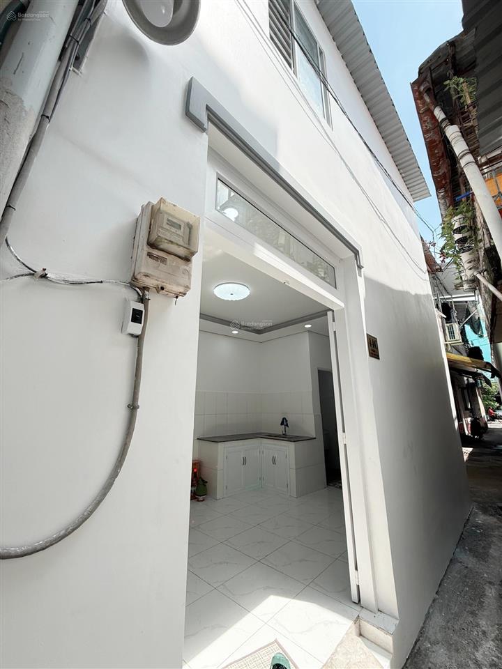 Cần bán nhà 1t 1l đường số 3 phước bình q9 hcm