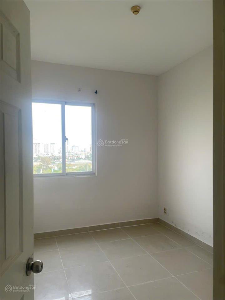 Bán căn hộ bình khánh, sổ hồng sẵn, dt 66m2, 2pn, 2wc. nhà mới. có ban công, lô gia.giá bán 4.1 tỷ.