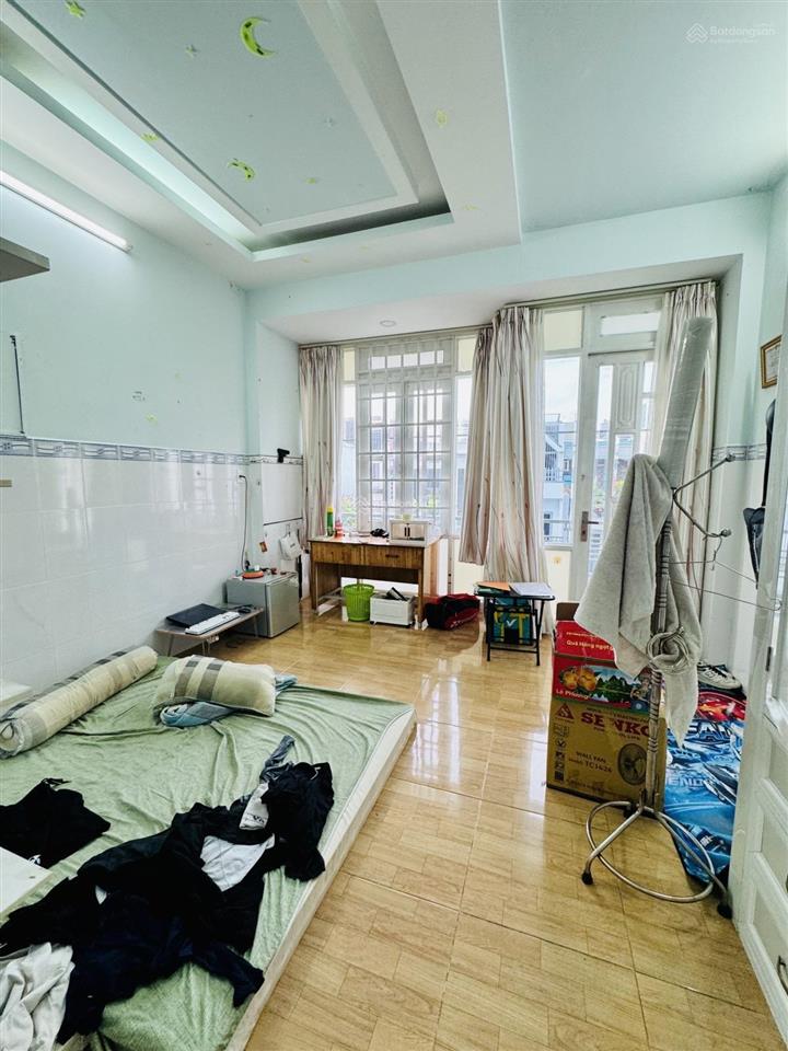 Chính chủ bán nhà mặt tiền khu phân lô họ lê tân phú, diện tích đẹp 4.1x18.5m. nở hậu tài lộc