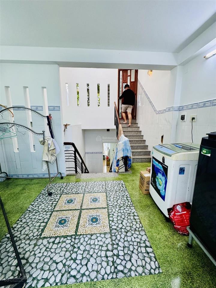 Chính chủ bán nhà mặt tiền khu phân lô họ lê tân phú, diện tích đẹp 4.1x18.5m. nở hậu tài lộc