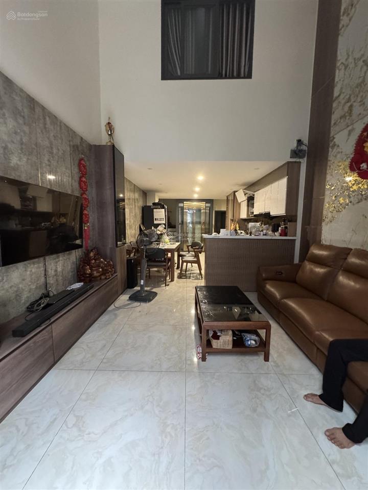 Nhà mới đẹp có thang máy xịn  gò dầu tân phú  đúc trệt lửng 2 lầu st  hoàn công đủ chỉ 7 tỷ