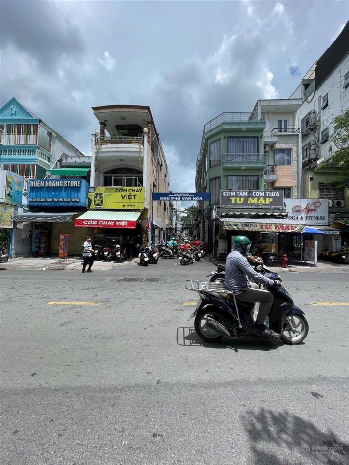Bán nhà hẻm kinh doanh 8m vườn lài, tân phú  ngay chợ vải, 4x10.5m 2 tấm  5,8 tỷ