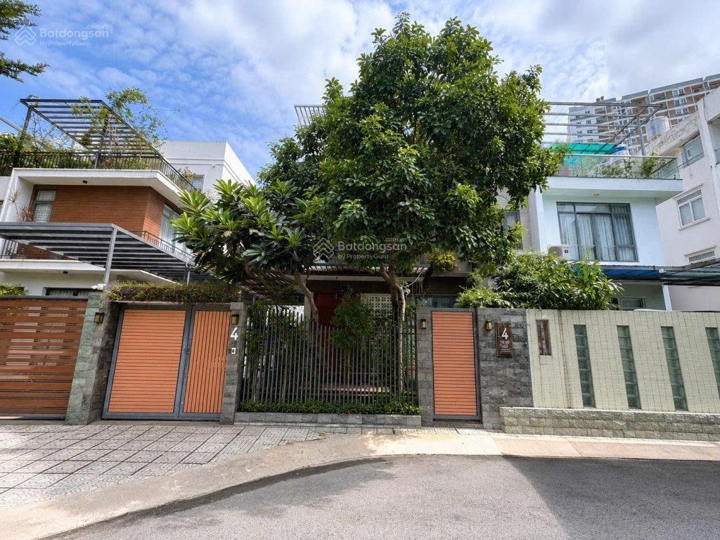 Chính chủ cần bán biệt thự jamona city đào trí q7  dt 9x17m  sổ hồng chính chủ  22,7 tỷ