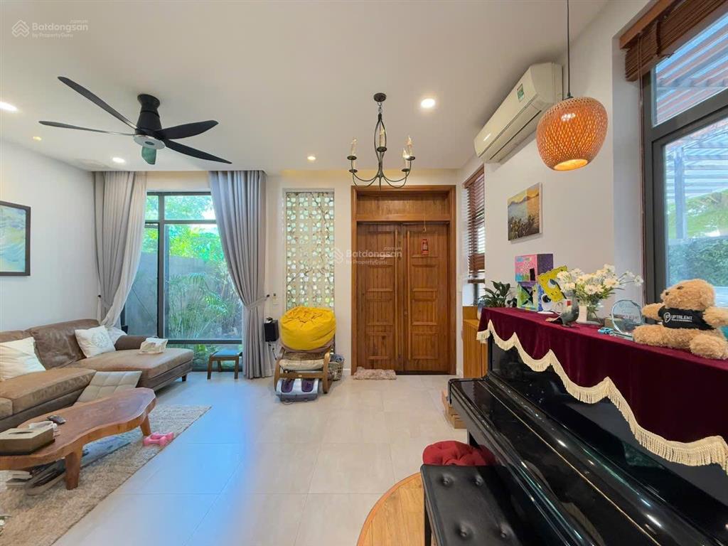 Chính chủ cần bán biệt thự jamona city đào trí q7  dt 9x17m  sổ hồng chính chủ  22,7 tỷ