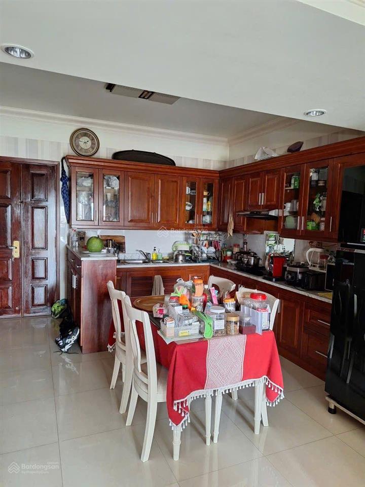 Bán căn hộ homyland 1, quận 2, dt 92 mét có sổ hồng, giá 4,650 tỷ.  0907 706 *** liên.