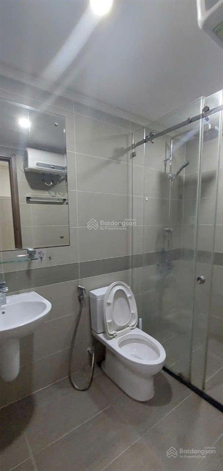 Bán căn hộ 3 phòng ngủ rất đẹp tại blue sky quận 2, giá 3,8 tỷ có thương lượng, 0907 706 *** liên