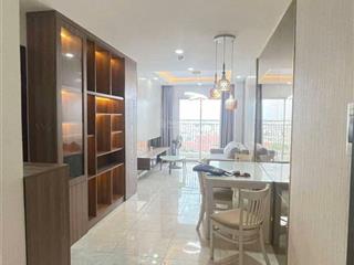 Căn hộ blue sky quận 2 rất đẹp, 2pn, 2wc, có nội thất, dt 63 mét, giá rẻ 8,5 triệu. 0907 706 *** liên
