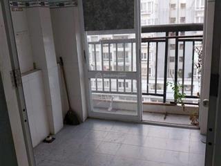 Căn hộ 2 phòng ngủ 2wc, có sổ hồng, dt 76 mét, nhà đẹp tại petroland quận 2.  0907 706 *** liên