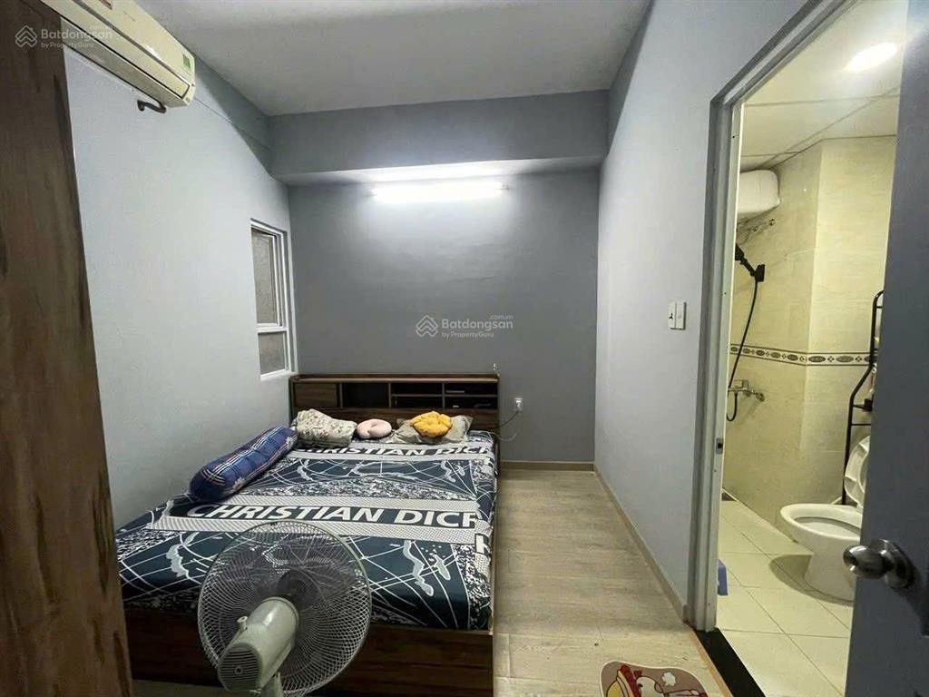 Cho thuê căn hộ nội thất rất đẹp, 2phòng ngủ, 2wc, giá rẻ 10triệu quận 2 tại blue sky . 0907 706 ***