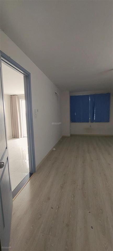 Căn hộ quận 2 cho thuê, có 3 phòng ngủ, 2wc, rất đẹp, 90 mét, giá rẻ 9,5 triệu. 0907 706 *** liên