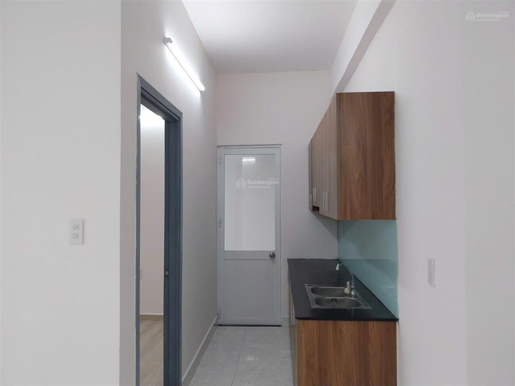 Căn hộ 2 phòng ngủ, 2wc, rất đẹp, giá rẻ 2,550 tỷ/căn tại blue sky quận 2.  0907 706 *** liên