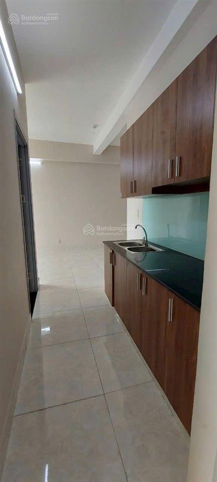 Căn hộ 2 phòng ngủ, 2wc, rất đẹp, giá rẻ 2,550 tỷ/căn tại blue sky quận 2.  0907 706 *** liên
