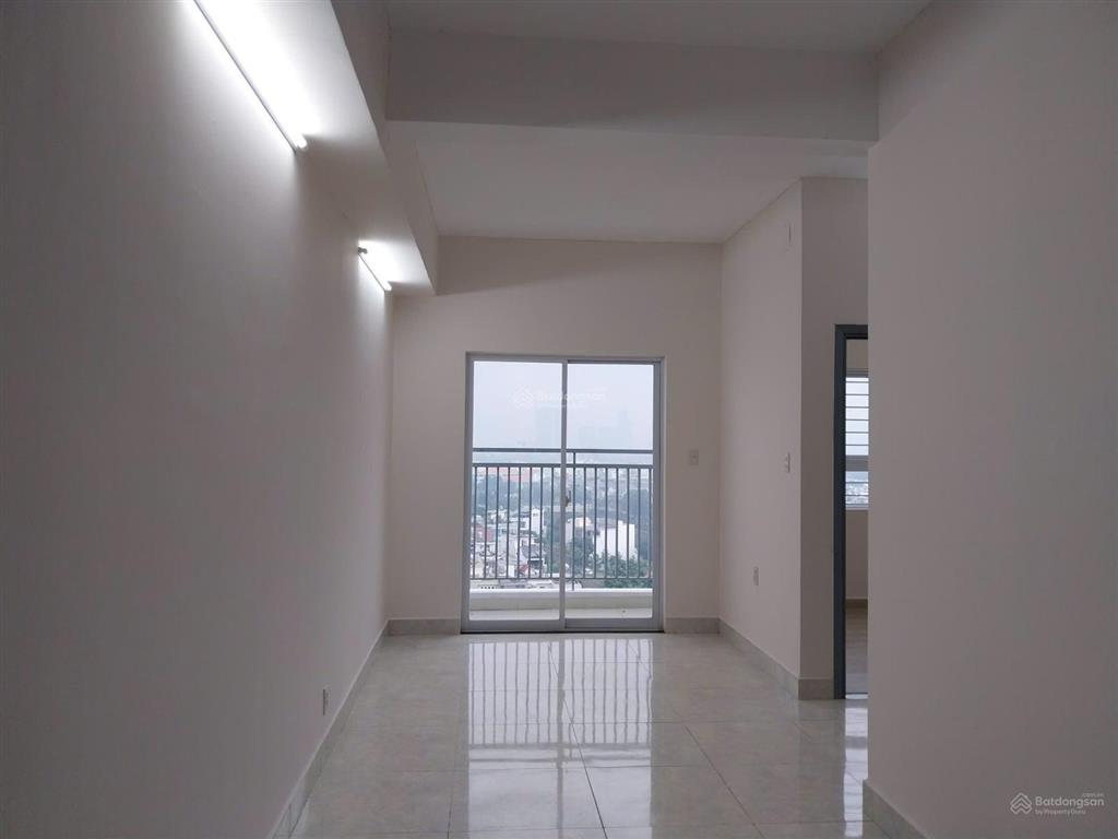 Căn hộ 2 phòng ngủ, 2wc, rất đẹp, giá rẻ 2,550 tỷ/căn tại blue sky quận 2.  0907 706 *** liên