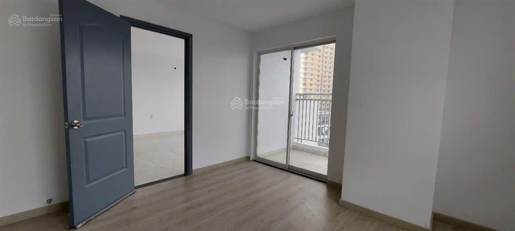 Căn hộ rất đẹp 137 mét, 3 phòng ngủ, 3wc, ban công, giá rất rẻ 5 tỷ, blue sky quận 2.  0907 706 ***