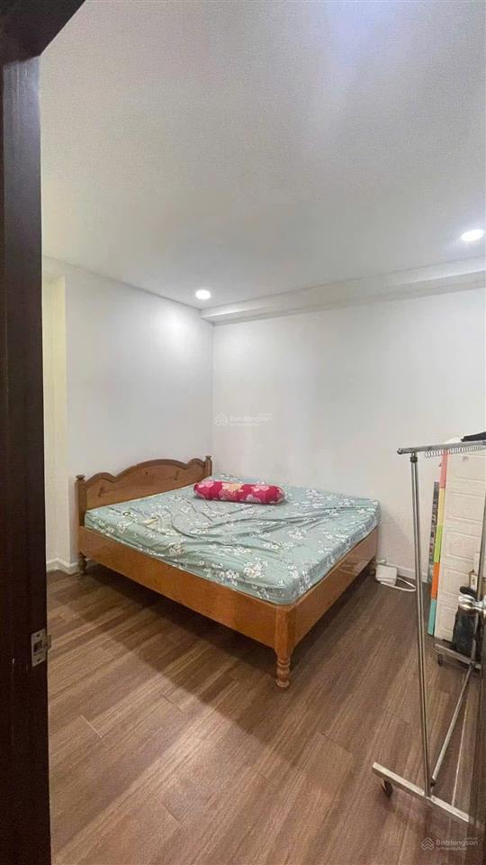 Căn hộ petroland quận 2 rất đẹp, 2 phòng ngủ, có nội thất đầy đủ, giá rẻ 8,5 triệu. 0907 706 *** liên