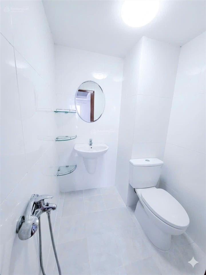 Bán căn hộ homyland 2, quận 2, căn 2pn, 2wc, có sổ hồng, giá rẻ 3,990 tỷ/căn. 0907 706 *** liên