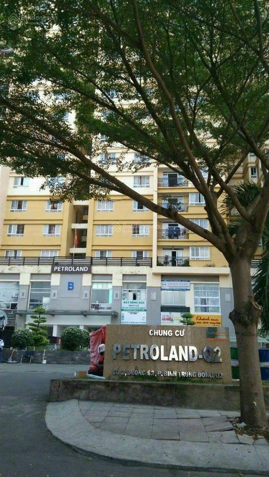 Bán căn hộ quận 2, dt 76 mét, có 2 phòng ngủ, 2wc, sổ hồng, nhà rất đẹp, giá dưới 4 tỷ. 0907 706 ***