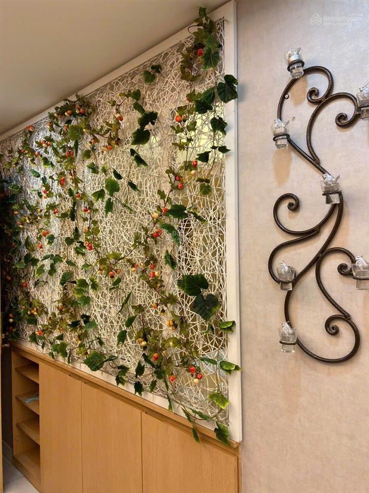 Cho thuê căn hộ homyland 2, quận 2, nhà rất đẹp, 80 mét, 2pn, 2wc, giá 9,5 triệu. 0907 706 *** liên