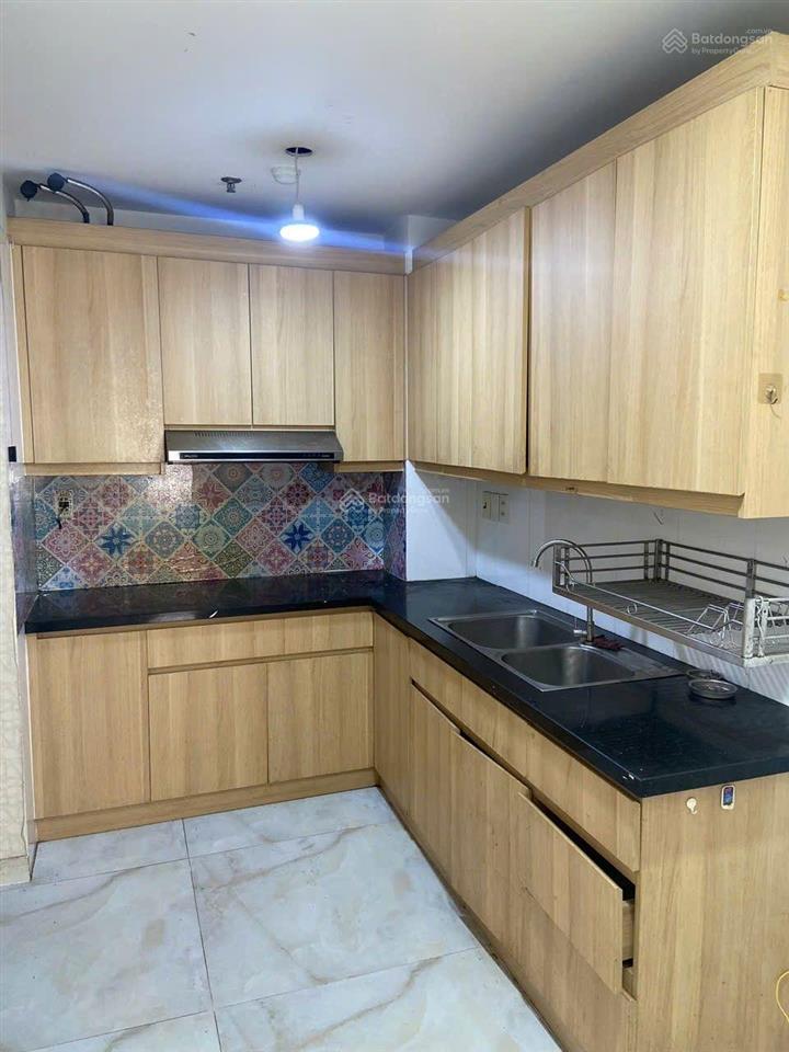 Cho thuê căn hộ homyland 2, quận 2, nhà rất đẹp, 80 mét, 2pn, 2wc, giá 9,5 triệu. 0907 706 *** liên