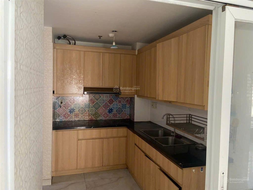 Cho thuê căn hộ homyland 2, quận 2, nhà rất đẹp, 80 mét, 2pn, 2wc, giá 9,5 triệu. 0907 706 *** liên