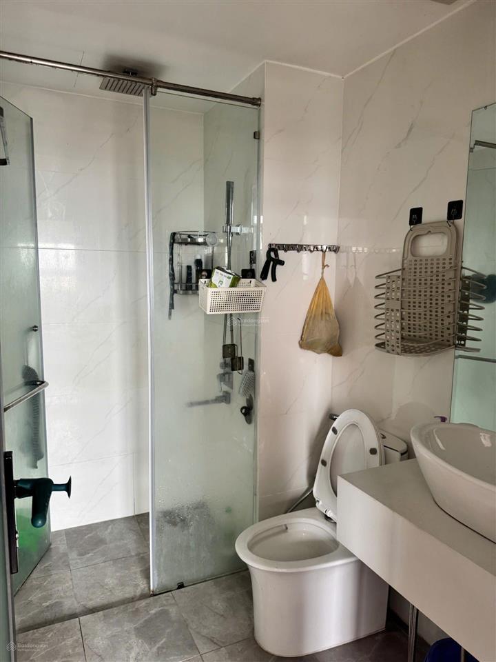 Căn hộ rất đẹp, 2 phòng ngủ, 2wc, full nội thất, quận 2, giá rẻ 11 triệu. 0907 706 *** liên