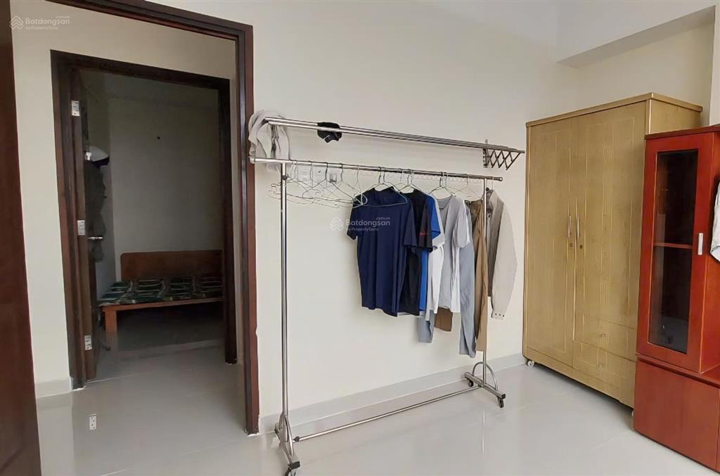 Căn hộ 2 phòng ngủ, giá rẻ 8 triệu, nhà rất đẹp tại chung cư petroland quận 2.  0907 706 *** liên