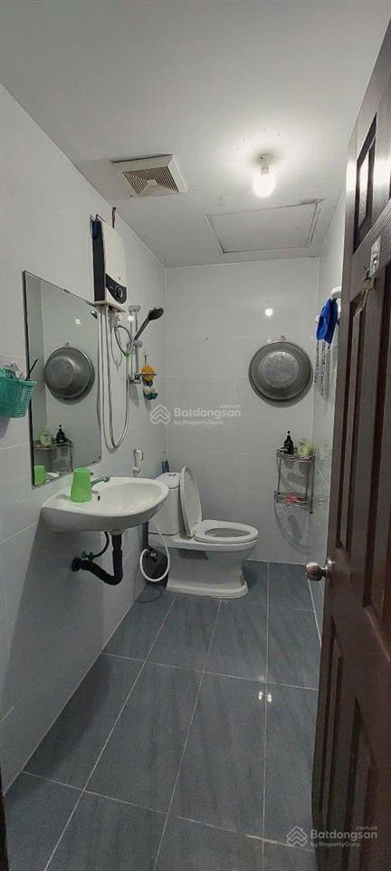 Căn hộ 2 phòng ngủ, giá rẻ 8 triệu, nhà rất đẹp tại chung cư petroland quận 2.  0907 706 *** liên