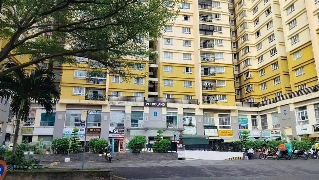 Căn hộ 2 phòng ngủ, giá rẻ 8 triệu, nhà rất đẹp tại chung cư petroland quận 2.  0907 706 *** liên