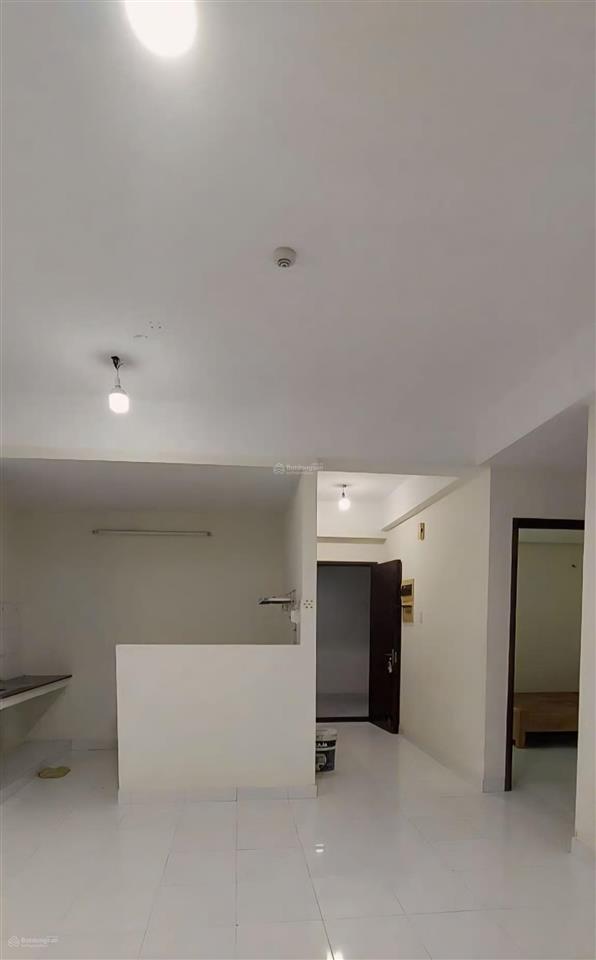 Cho thuê căn hộ 2 phòng ngủ rất đẹp, giá rẻ 8 triệu petroland quận 2.  0907 706 ***