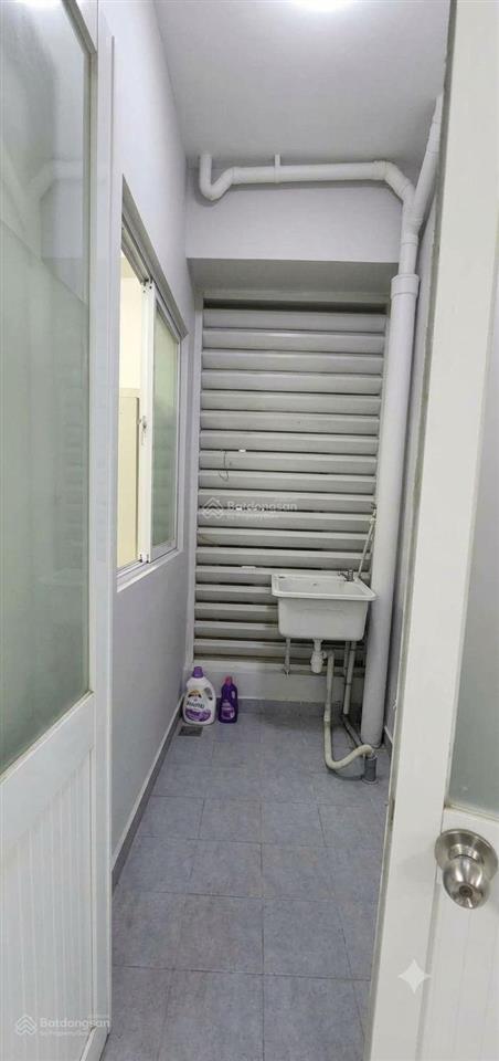 Cho thuê căn hộ 2 phòng ngủ rất đẹp, giá rẻ 8 triệu petroland quận 2.  0907 706 ***