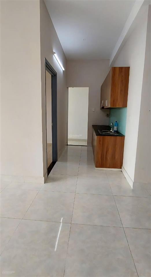 Bán căn hộ giá rẻ 2,2 tỷ/căn, 2pn, 2wc nhà rất đẹp tại chung cư blue sky quận 2.  0907 706 ***