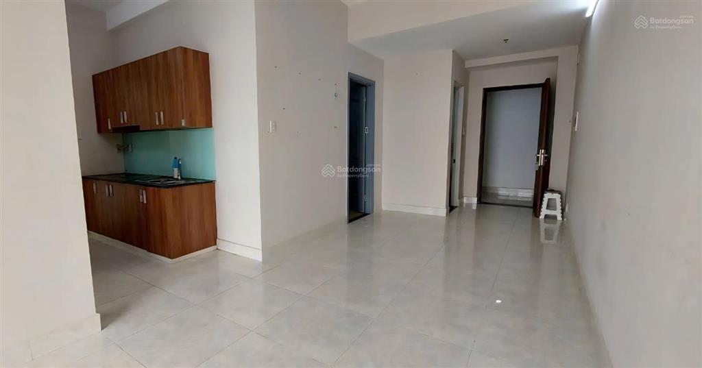Bán căn hộ giá rẻ 2,2 tỷ/căn, 2pn, 2wc nhà rất đẹp tại chung cư blue sky quận 2.  0907 706 ***